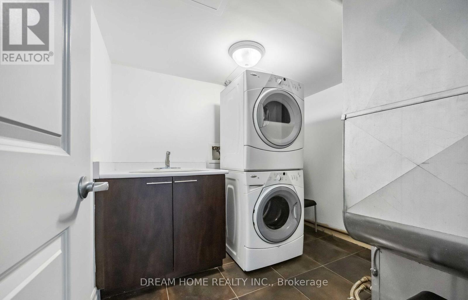 934 Mount Pleasant Road, Toronto (Mount Pleasant West), Ontario  M4P 2L6 - Photo 16 - C12405319