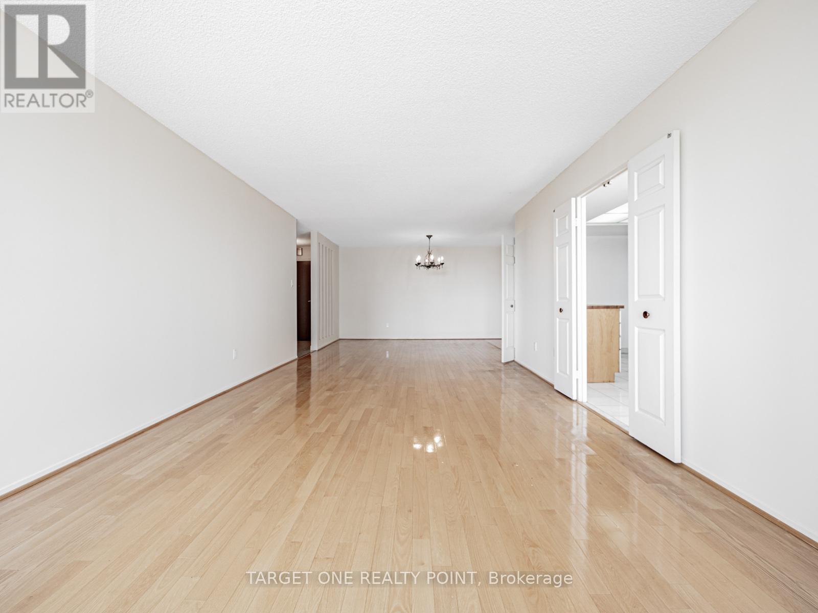 1007 - 2350 Bridletowne Circle, Toronto, Ontario  M1W 3E6 - Photo 10 - E12405282