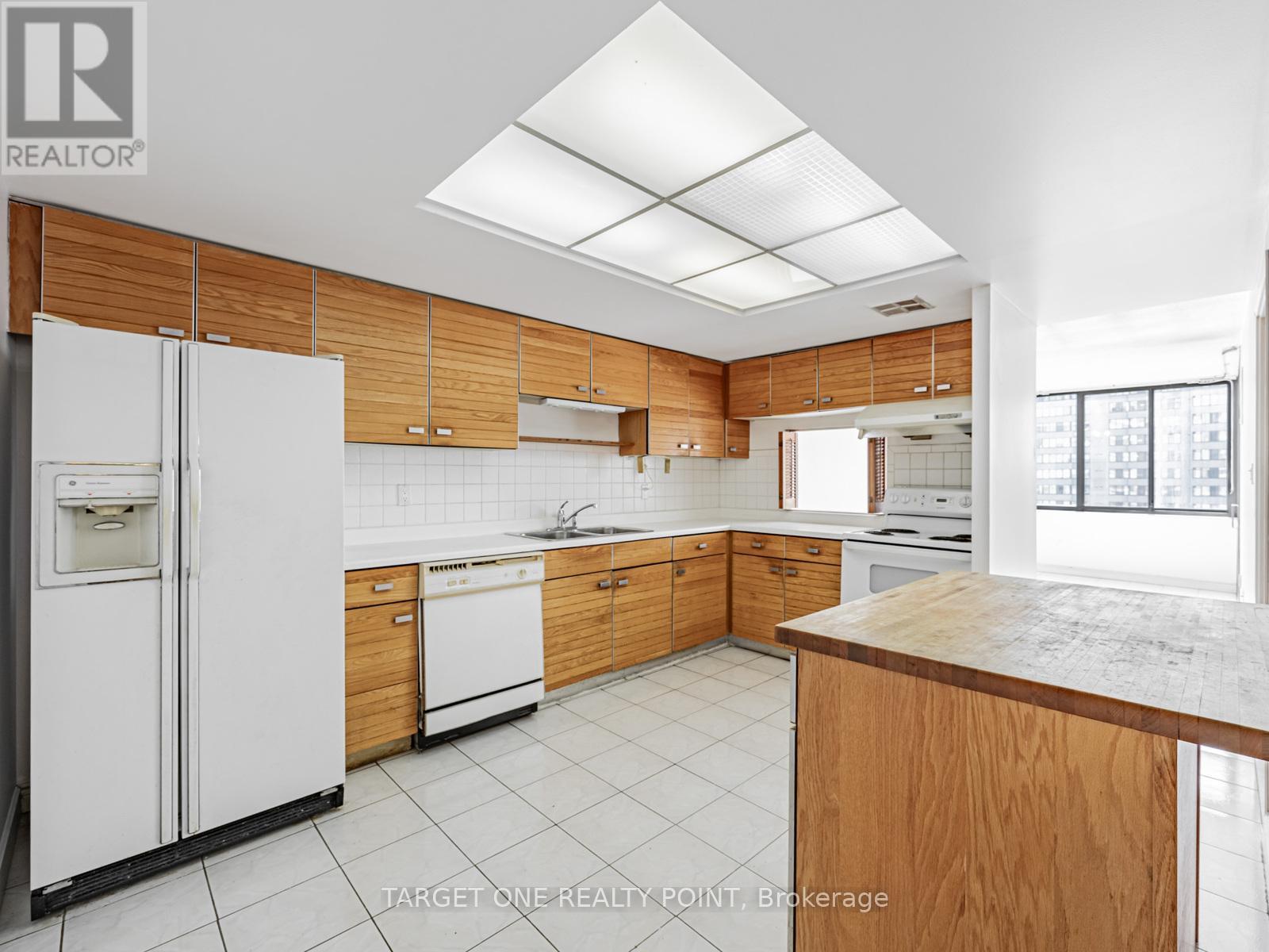 1007 - 2350 Bridletowne Circle, Toronto, Ontario  M1W 3E6 - Photo 12 - E12405282