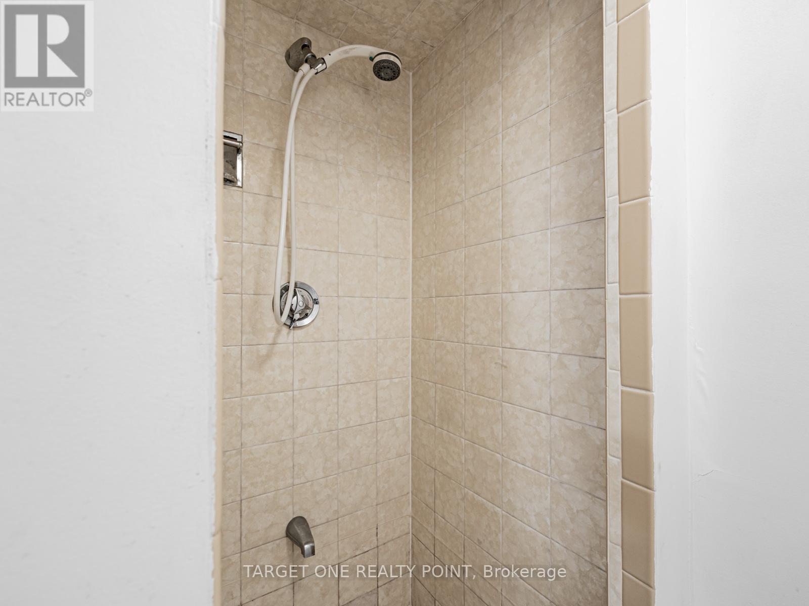 1007 - 2350 Bridletowne Circle, Toronto, Ontario  M1W 3E6 - Photo 21 - E12405282
