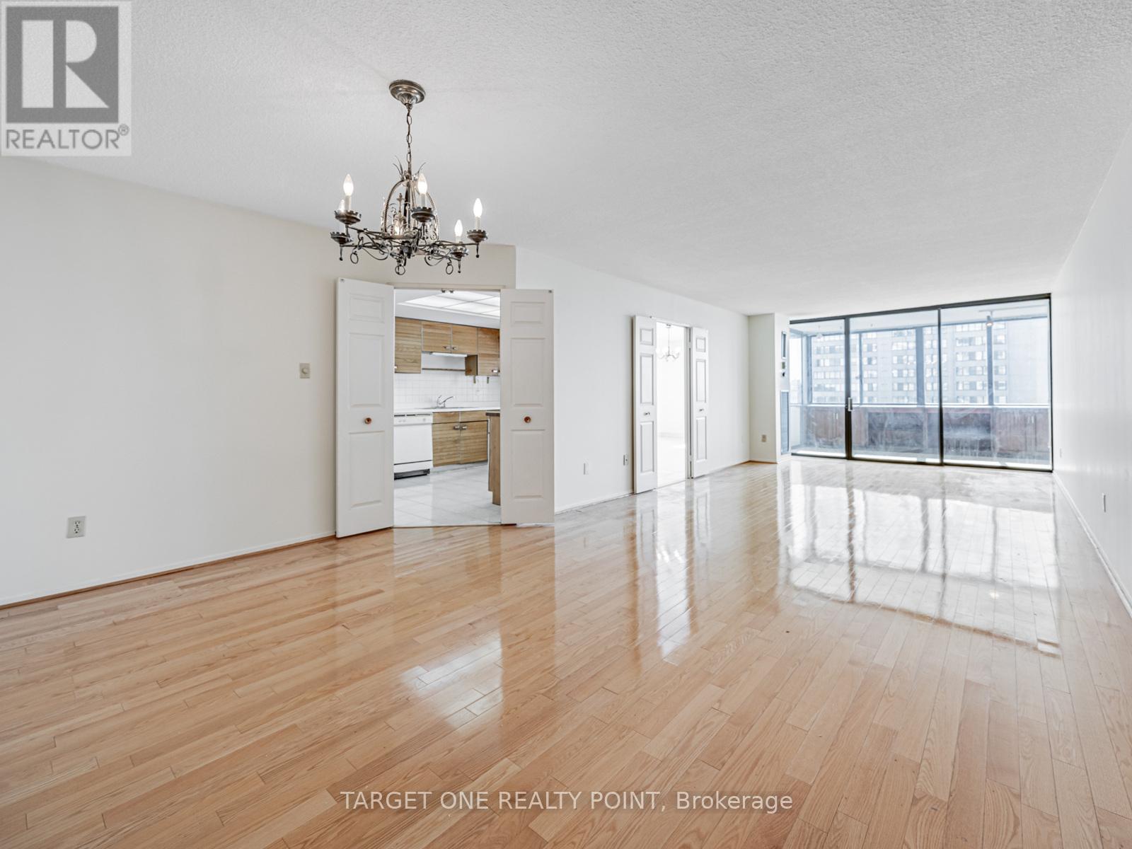 1007 - 2350 Bridletowne Circle, Toronto, Ontario  M1W 3E6 - Photo 7 - E12405282