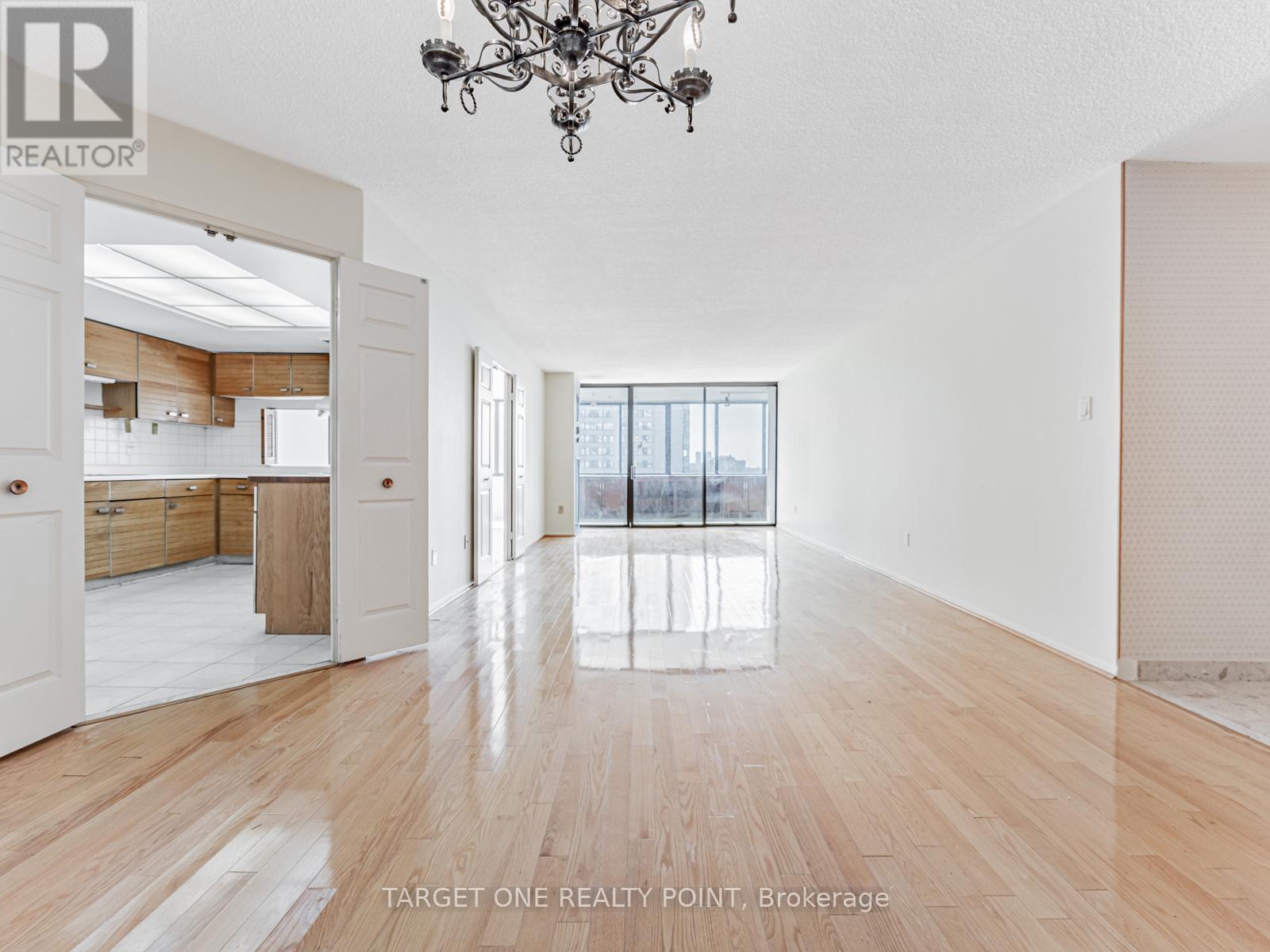 1007 - 2350 Bridletowne Circle, Toronto, Ontario  M1W 3E6 - Photo 8 - E12405282