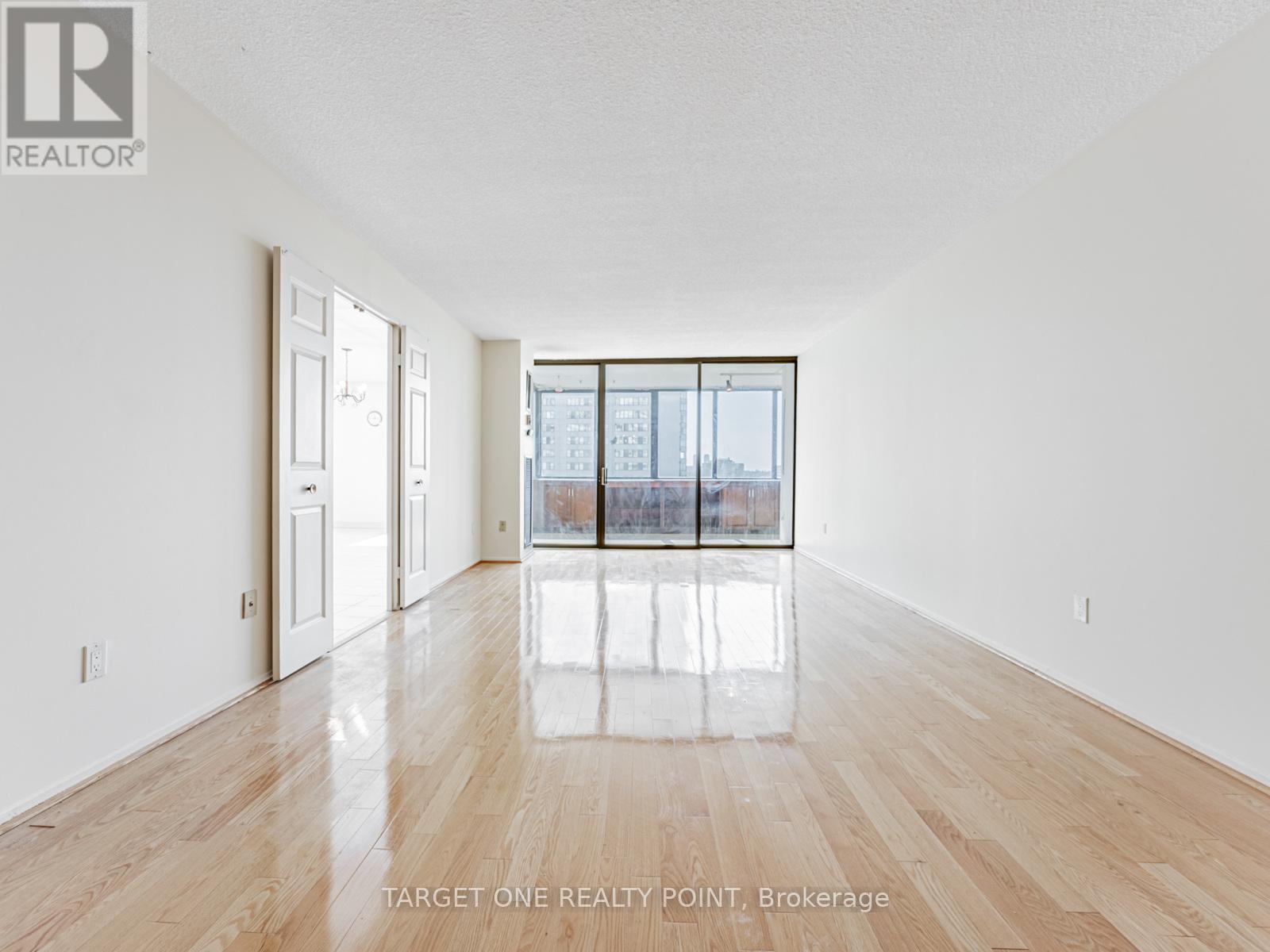 1007 - 2350 Bridletowne Circle, Toronto, Ontario  M1W 3E6 - Photo 9 - E12405282