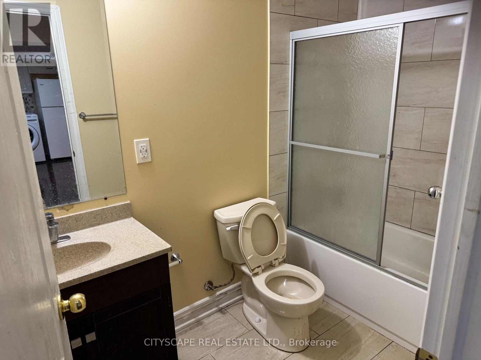 5077 Dubonet Drive, Mississauga, Ontario  L5M 7X5 - Photo 19 - W12404135