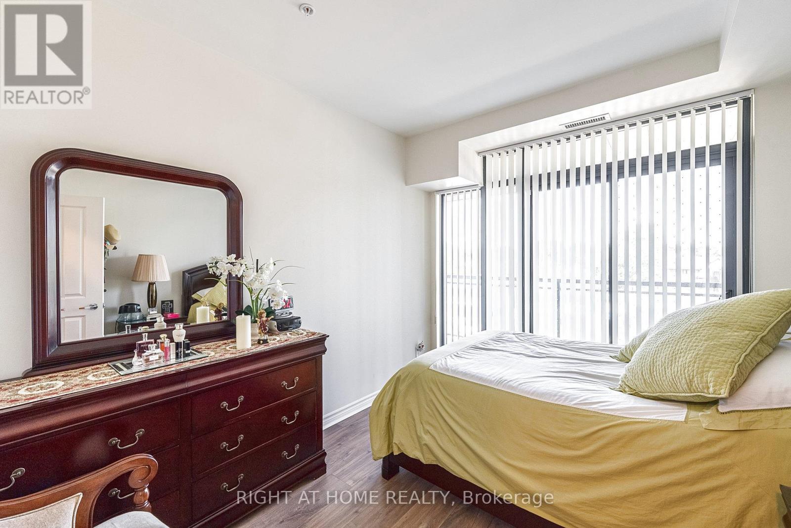 314 - 2522 Keele Street, Toronto, Ontario  M6L 0A2 - Photo 11 - W12397198