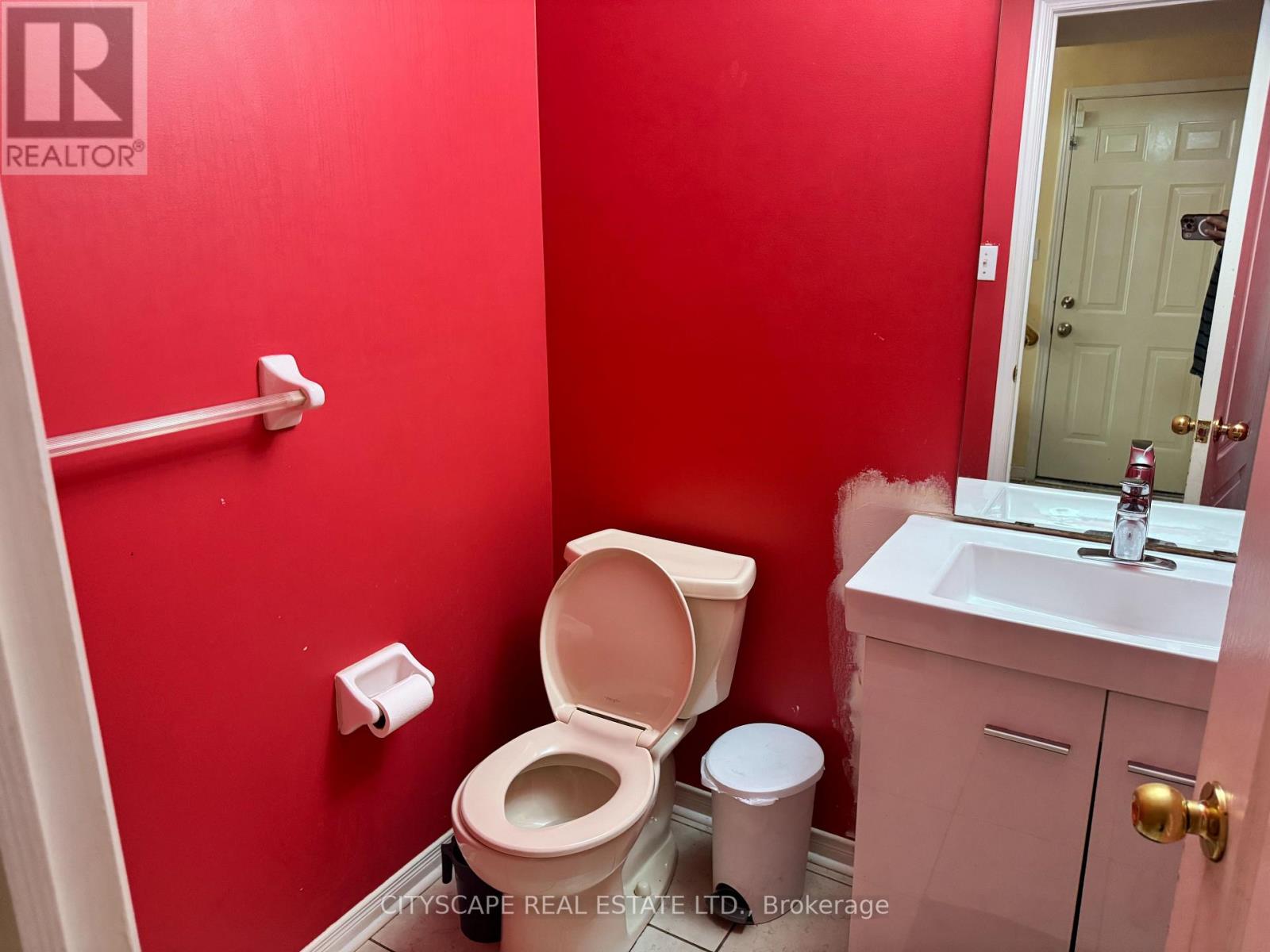 5077 Dubonet Drive, Mississauga, Ontario  L5M 7X5 - Photo 14 - W12404135