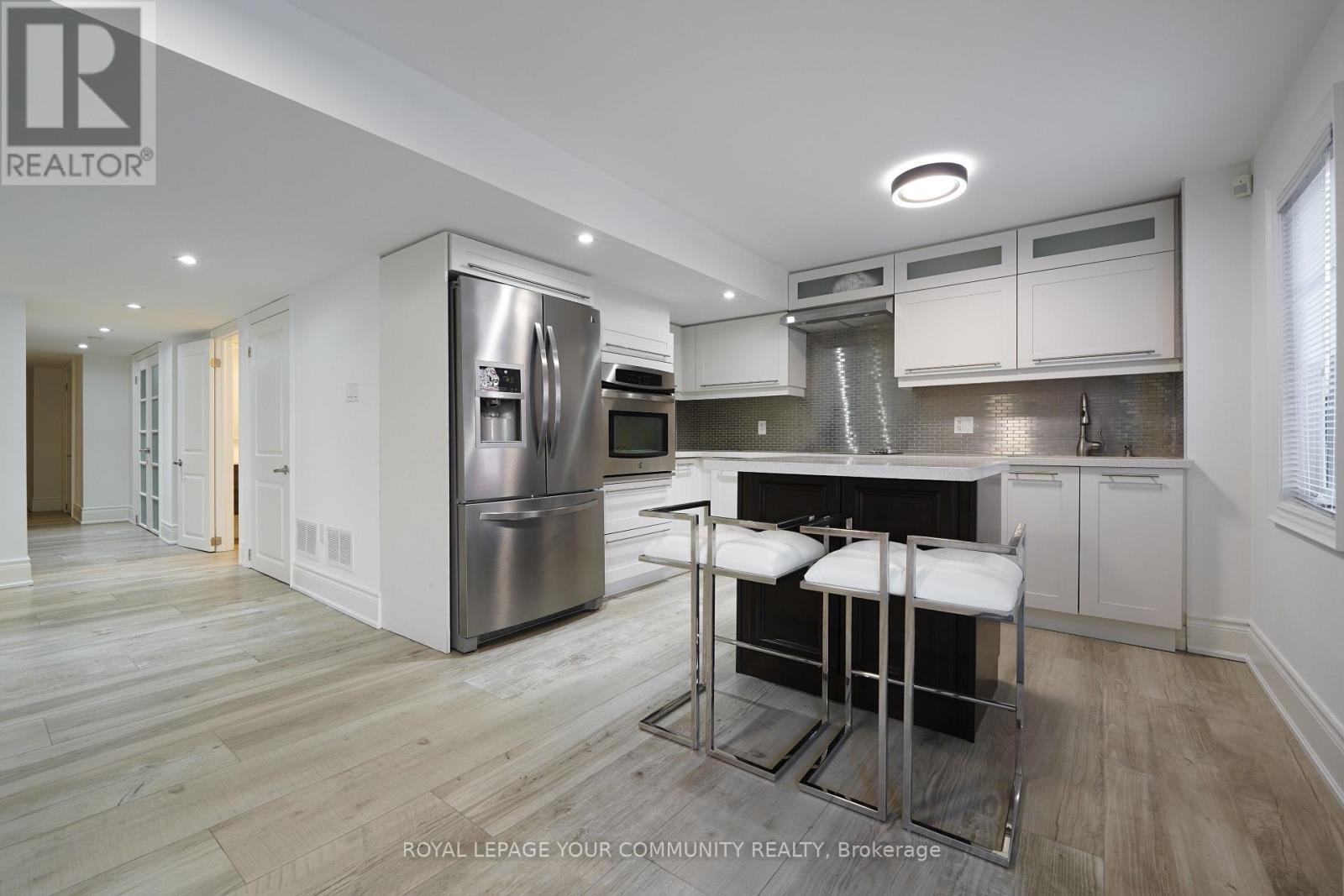 4 Dairy Avenue, Richmond Hill, Ontario  L4E 4X5 - Photo 45 - N12405297
