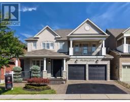 4 Dairy Avenue, Richmond Hill (Oak Ridges), Ca