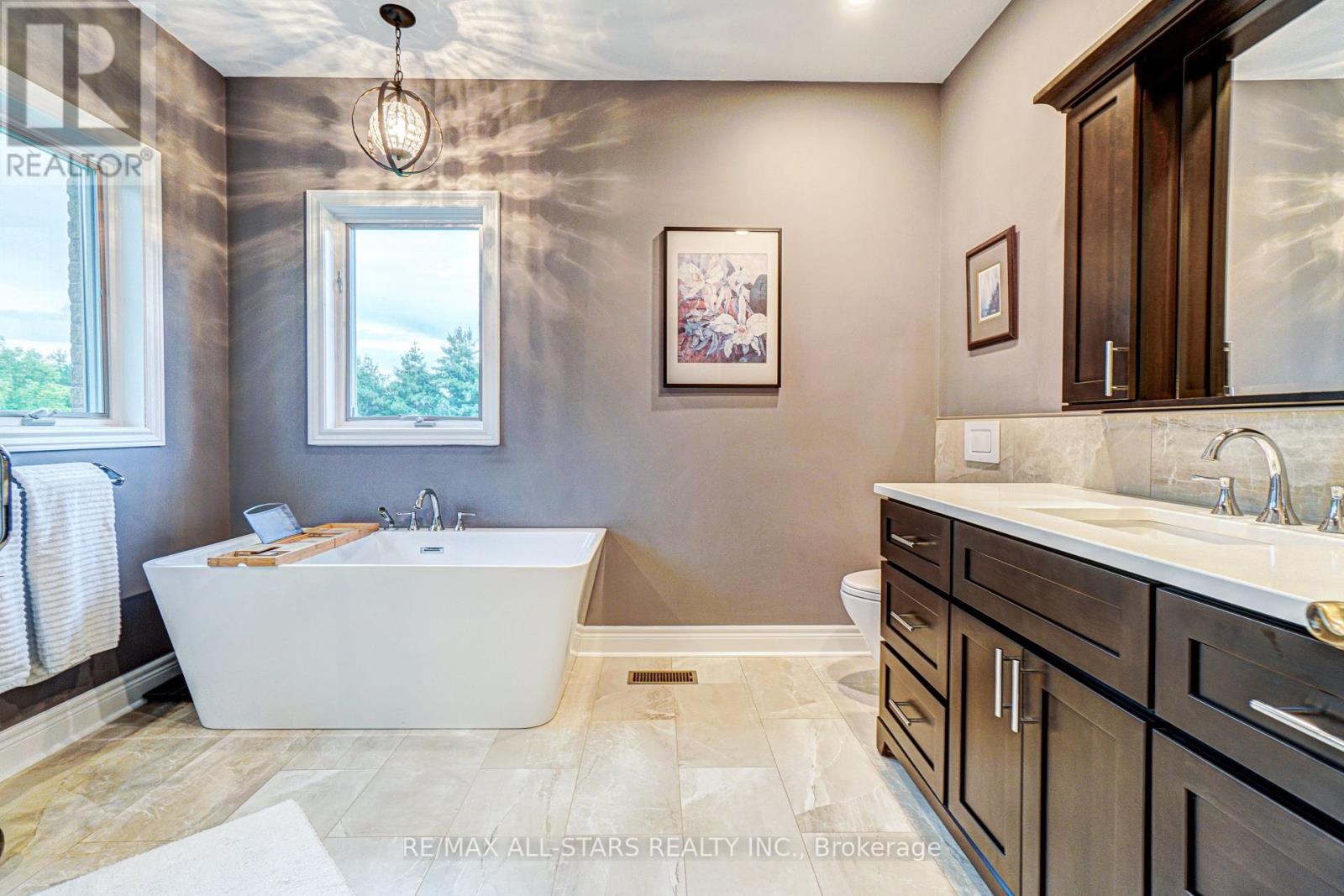 210 Ashworth Road, Uxbridge, Ontario  L0G 1M0 - Photo 22 - N12405327