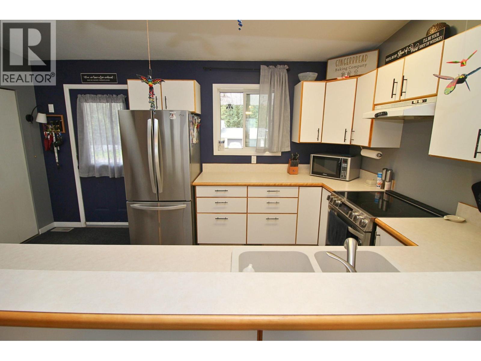 3040 Pearson Road, Houston, British Columbia  V0J 1Z0 - Photo 15 - R3047730