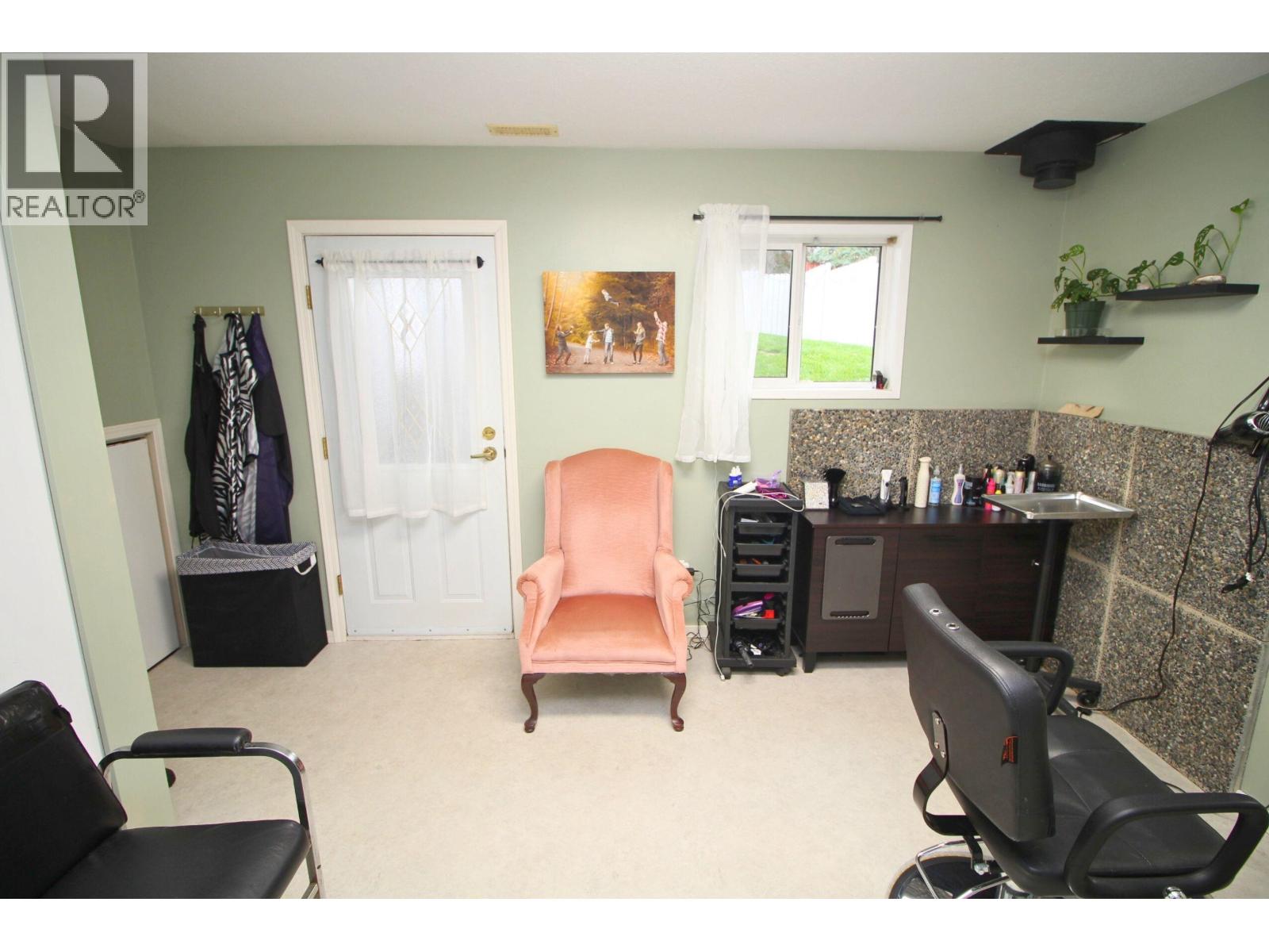 3040 Pearson Road, Houston, British Columbia  V0J 1Z0 - Photo 26 - R3047730