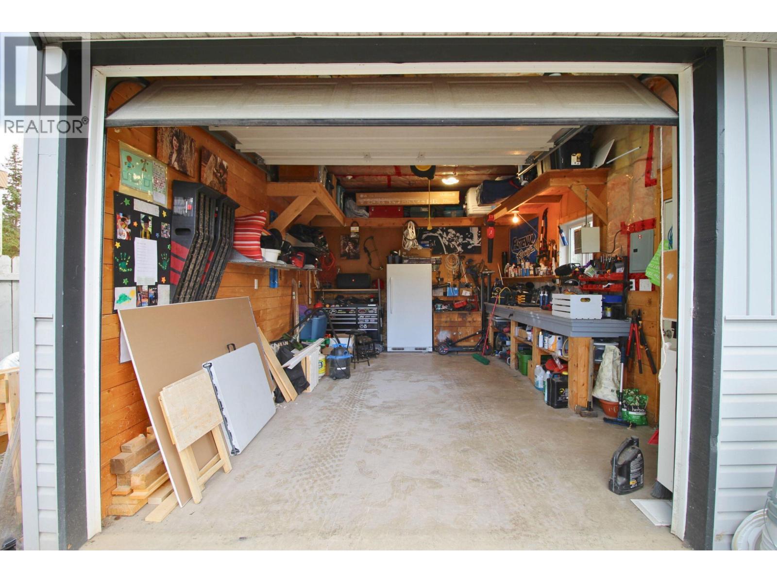 3040 Pearson Road, Houston, British Columbia  V0J 1Z0 - Photo 36 - R3047730