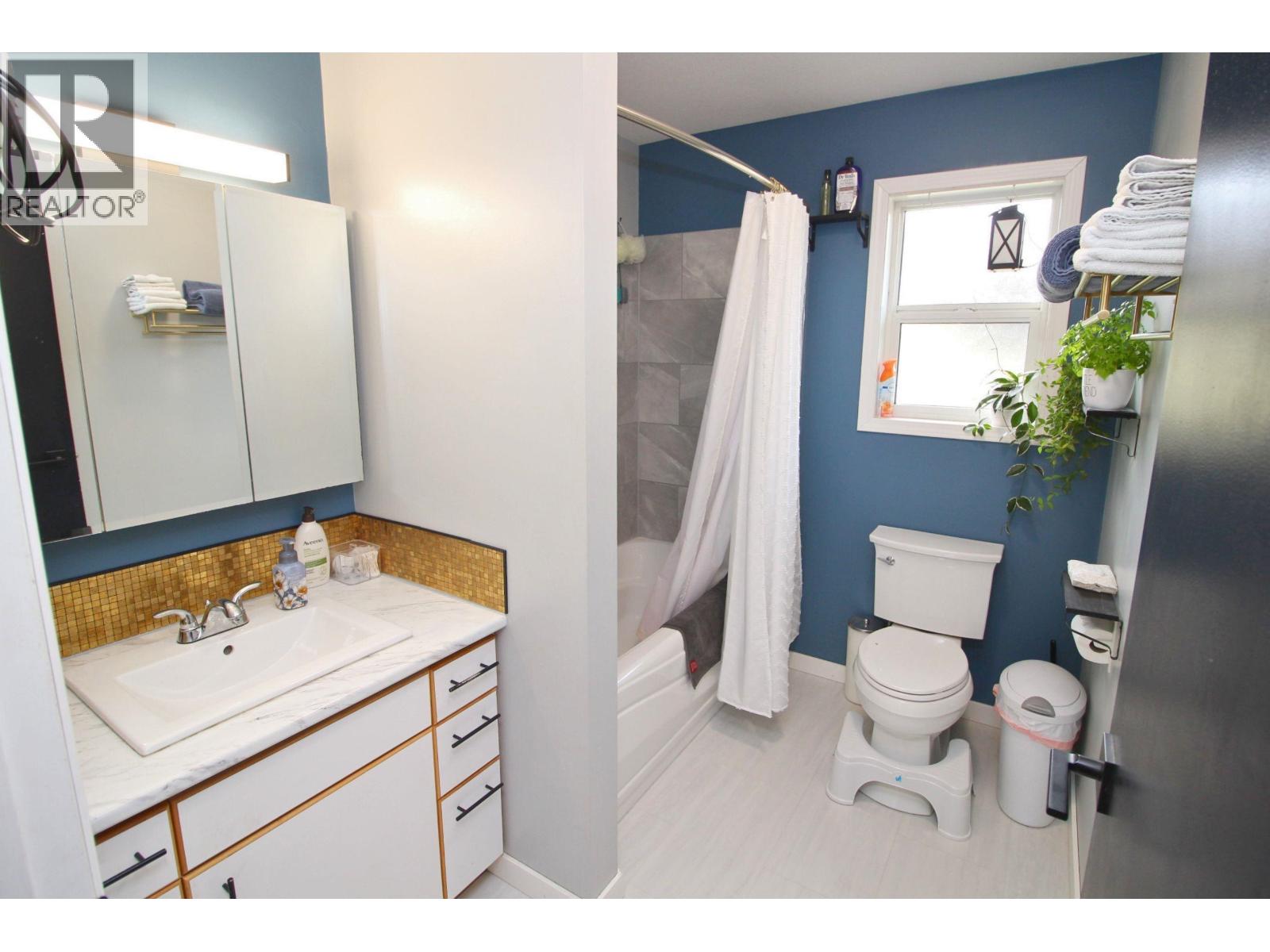 3040 Pearson Road, Houston, British Columbia  V0J 1Z0 - Photo 19 - R3047730