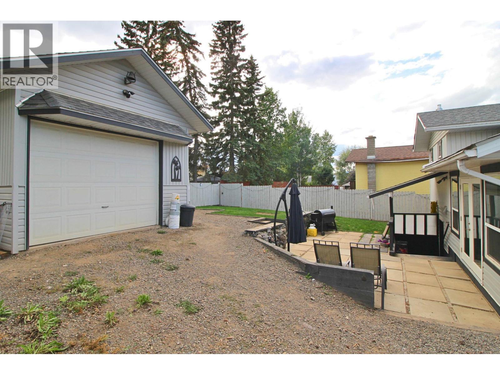 3040 Pearson Road, Houston, British Columbia  V0J 1Z0 - Photo 33 - R3047730