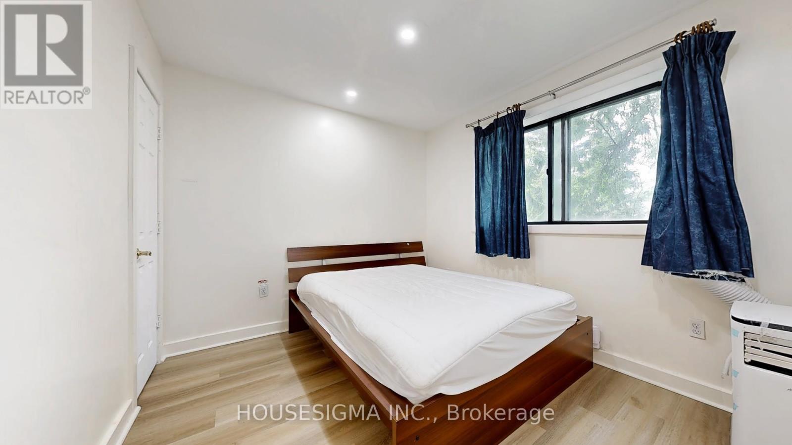 1784 Jane Street, Toronto (Weston), Ontario  M9N 2T2 - Photo 27 - W12405320