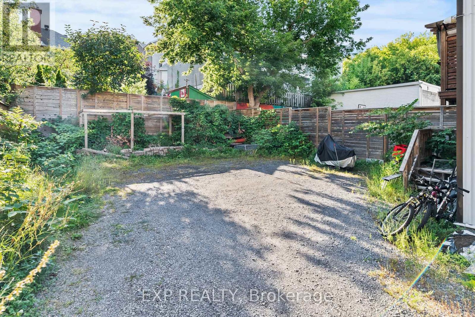 C - 52 Champagne Avenue S, Ottawa, Ontario  K1S 4P2 - Photo 32 - X12405333