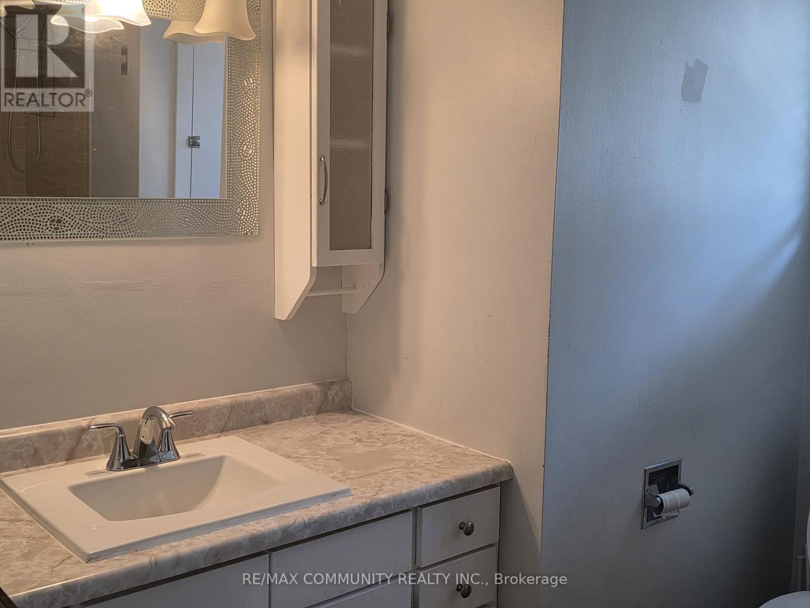 Main - 345 Fairlawn St Street, Oshawa, Ontario  L1J 4R2 - Photo 15 - E12399946