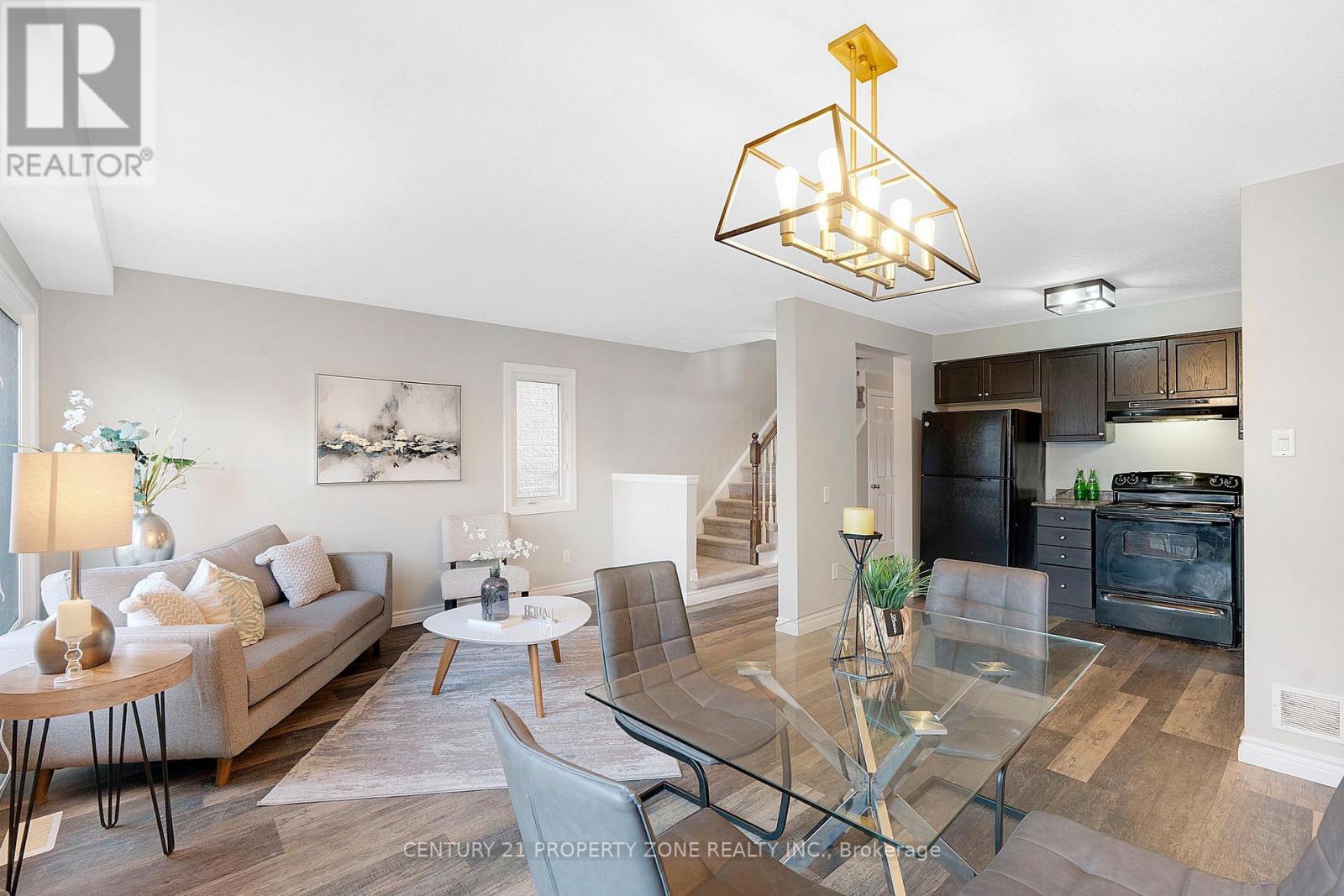 525 Banffshire Crescent, Kitchener, Ontario  N2R 1W8 - Photo 8 - X12405306