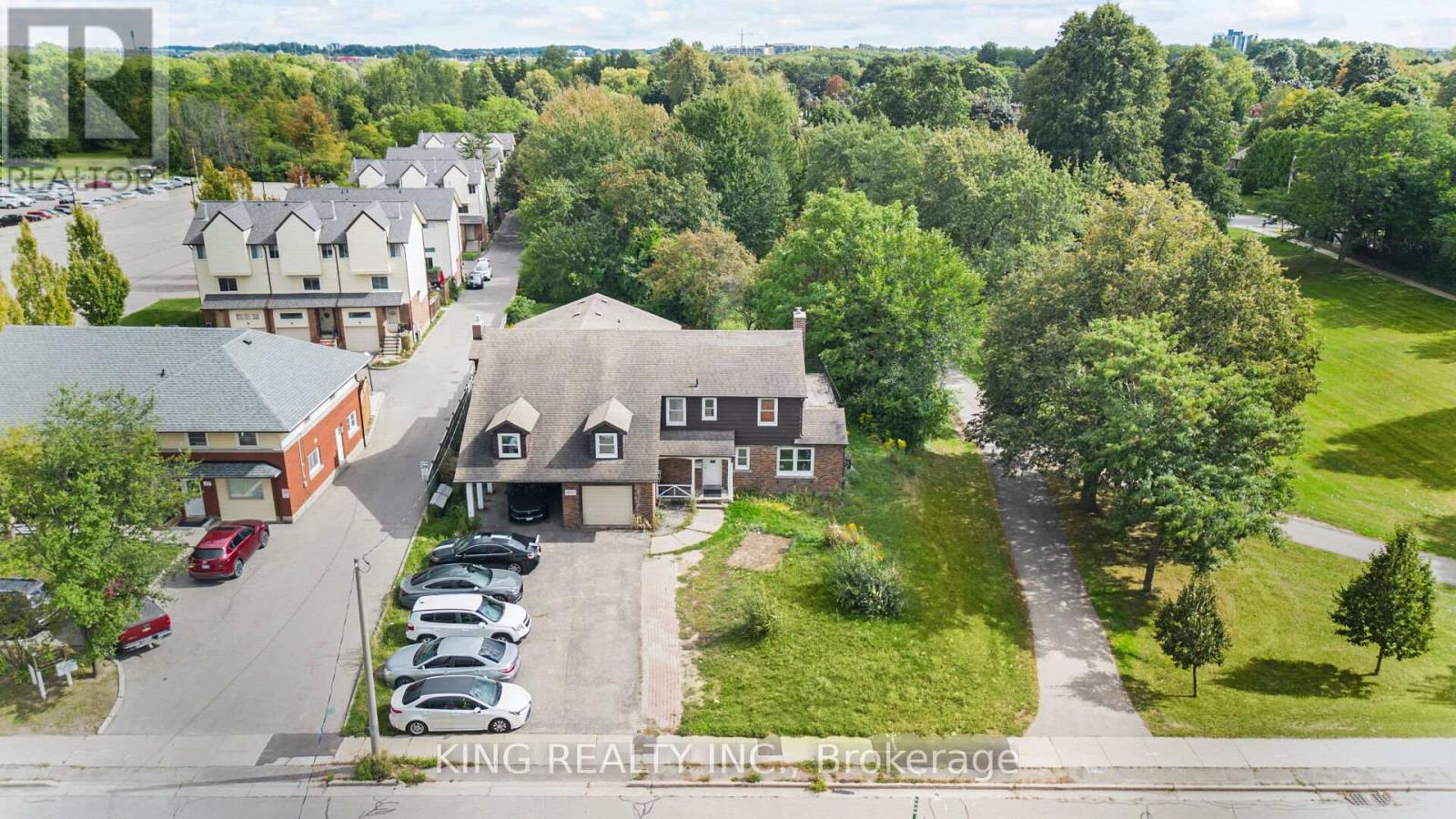 1097 Queens Boulevard, Kitchener, Ontario  N2M 1B9 - Photo 1 - X12405325