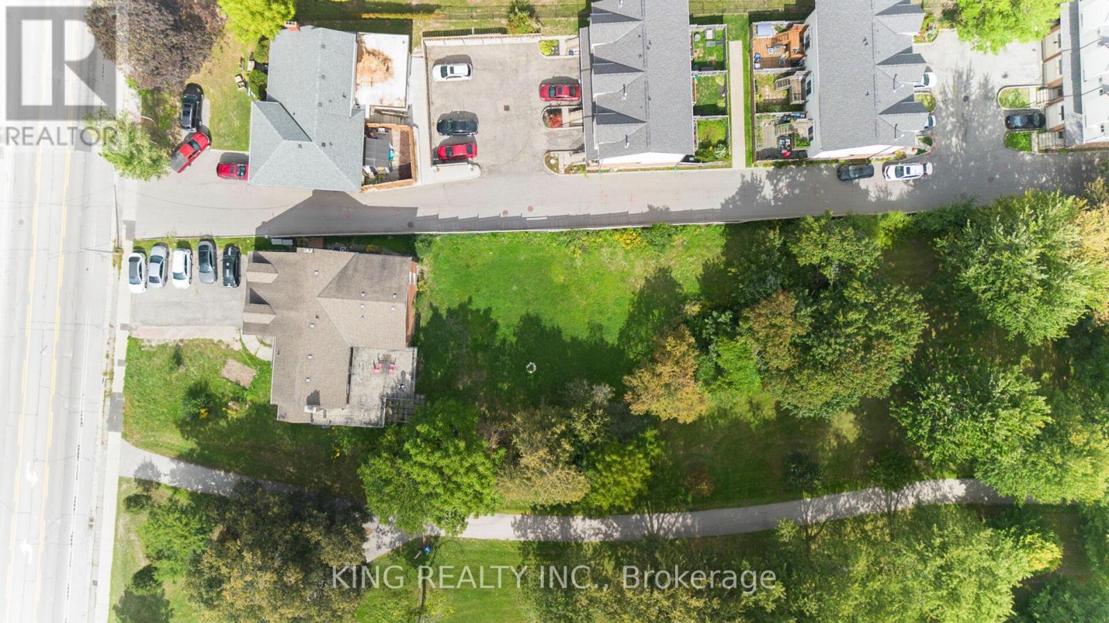 1097 Queens Boulevard, Kitchener, Ontario  N2M 1B9 - Photo 2 - X12405325