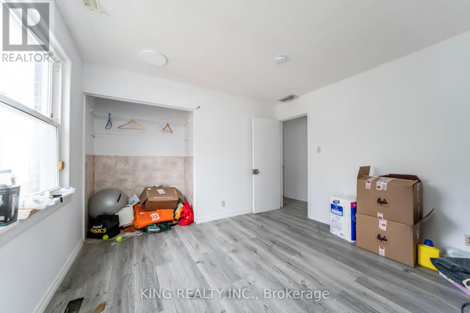 1097 Queens Boulevard, Kitchener, Ontario  N2M 1B9 - Photo 25 - X12405325