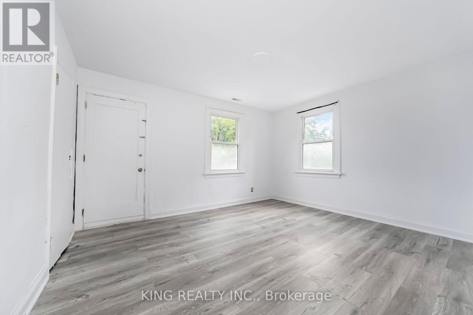 1097 Queens Boulevard, Kitchener, Ontario  N2M 1B9 - Photo 33 - X12405325