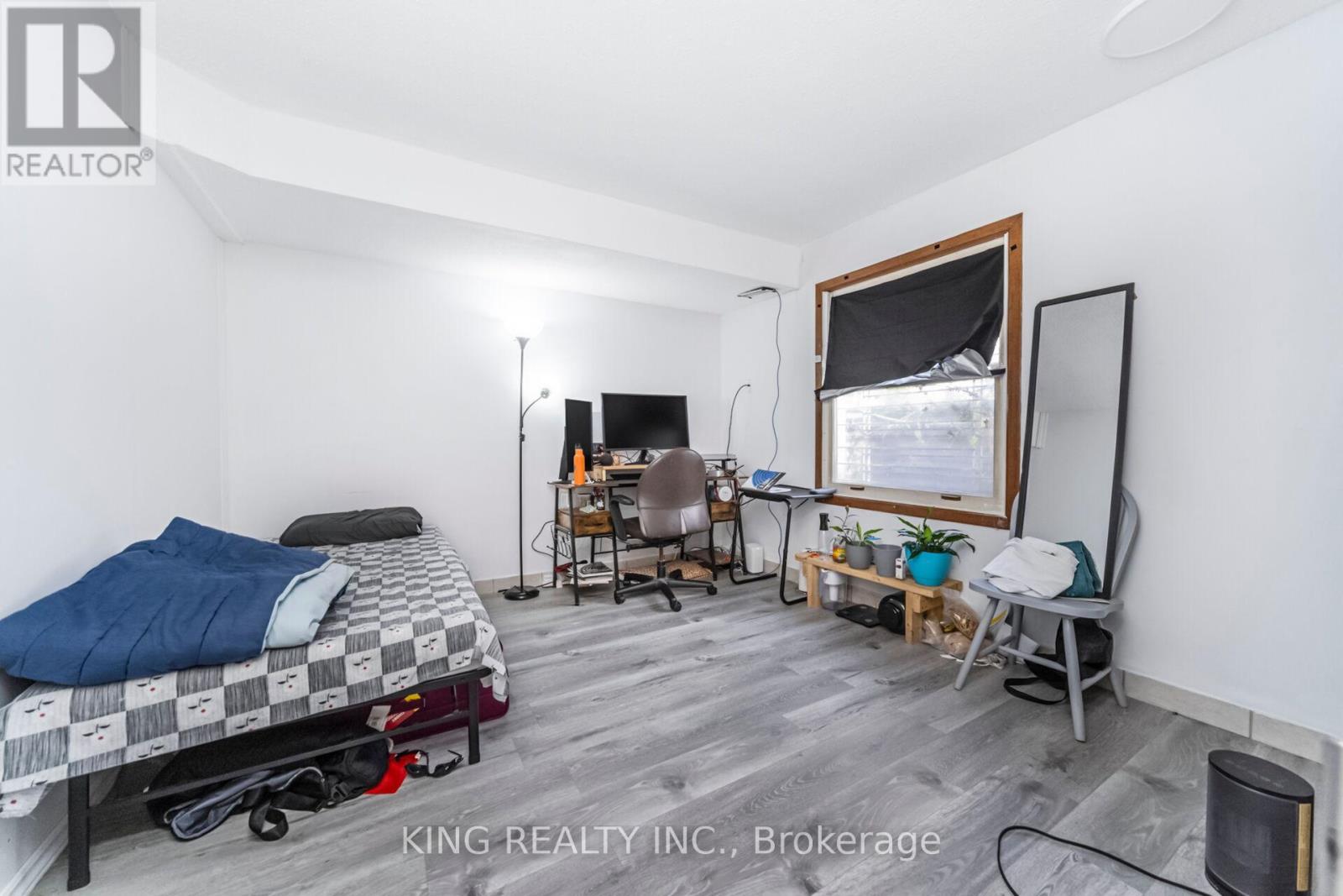 1097 Queens Boulevard, Kitchener, Ontario  N2M 1B9 - Photo 41 - X12405325