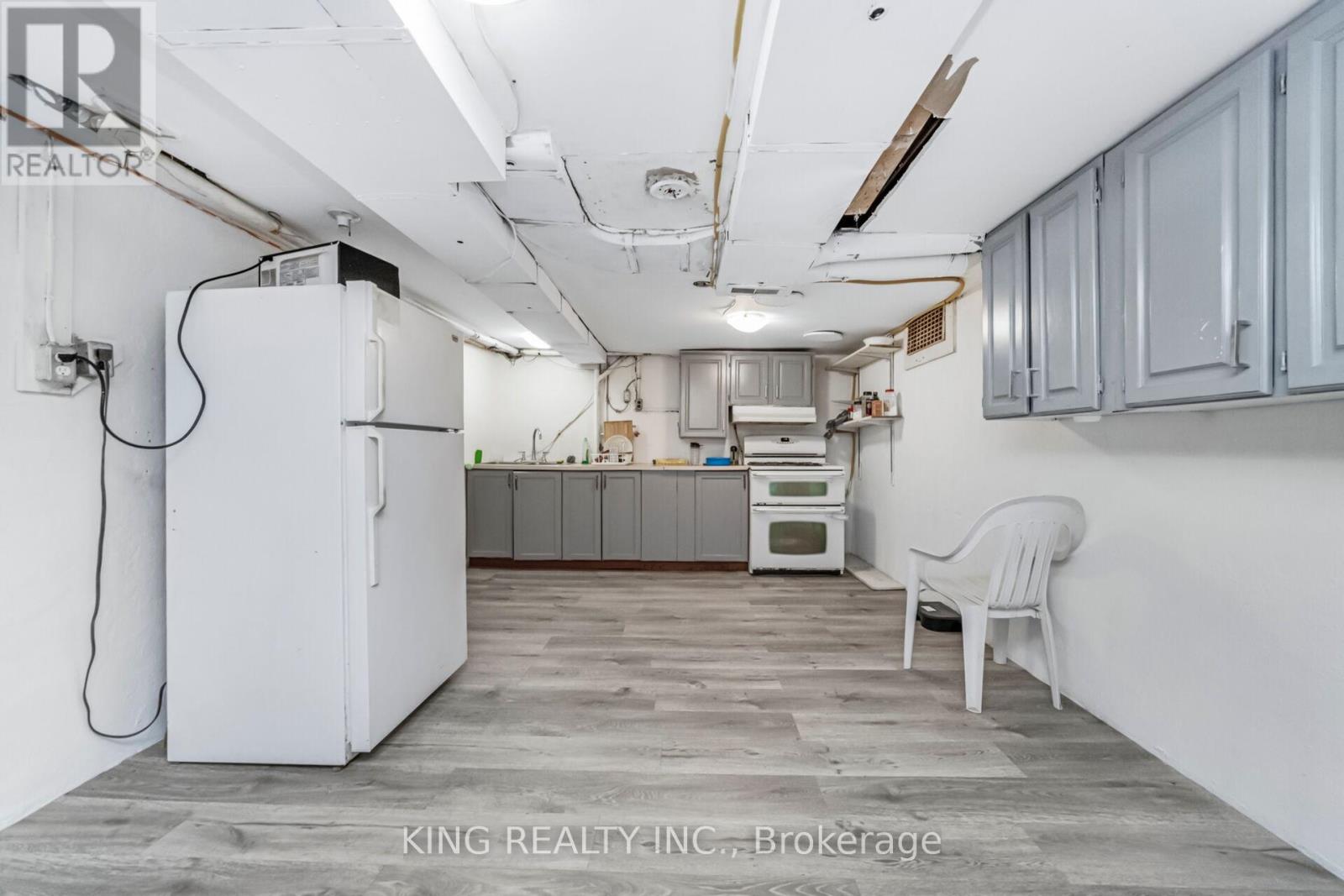 1097 Queens Boulevard, Kitchener, Ontario  N2M 1B9 - Photo 42 - X12405325