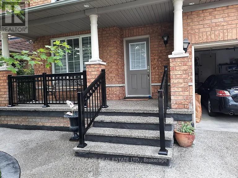 5896 Cozumel Drive, Mississauga, Ontario  L5M 6Y6 - Photo 1 - W12311965