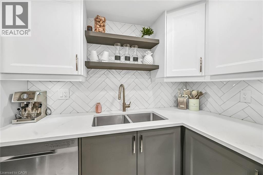 174 Kings Forest Drive Unit# B, Hamilton, Ontario  L8T 4K4 - Photo 15 - 40770148