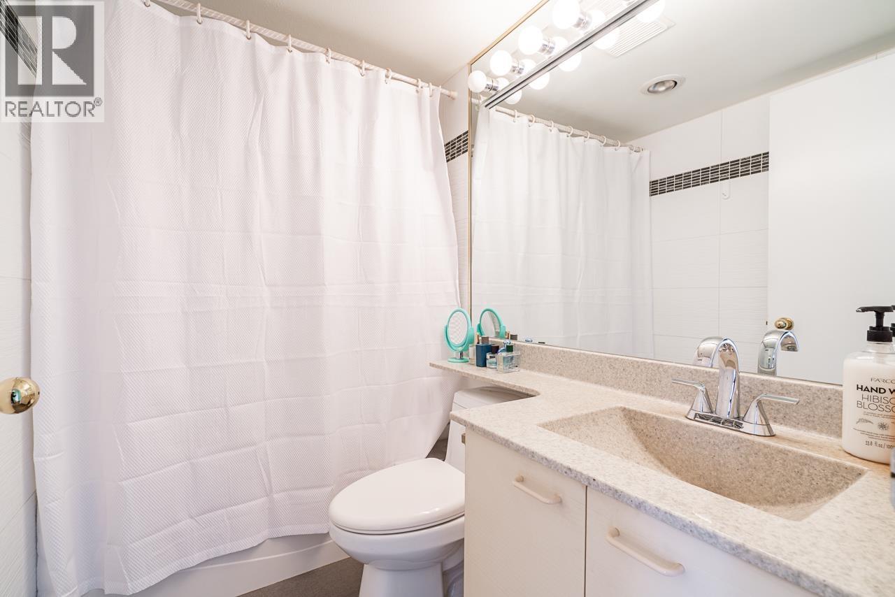 303 121 Tenth Street, New Westminster, British Columbia  V3M 3X7 - Photo 20 - R3048106