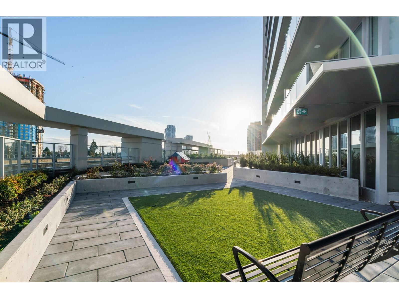 4201 567 Clarke Road, Coquitlam, British Columbia  V3J 0K7 - Photo 36 - R3048109