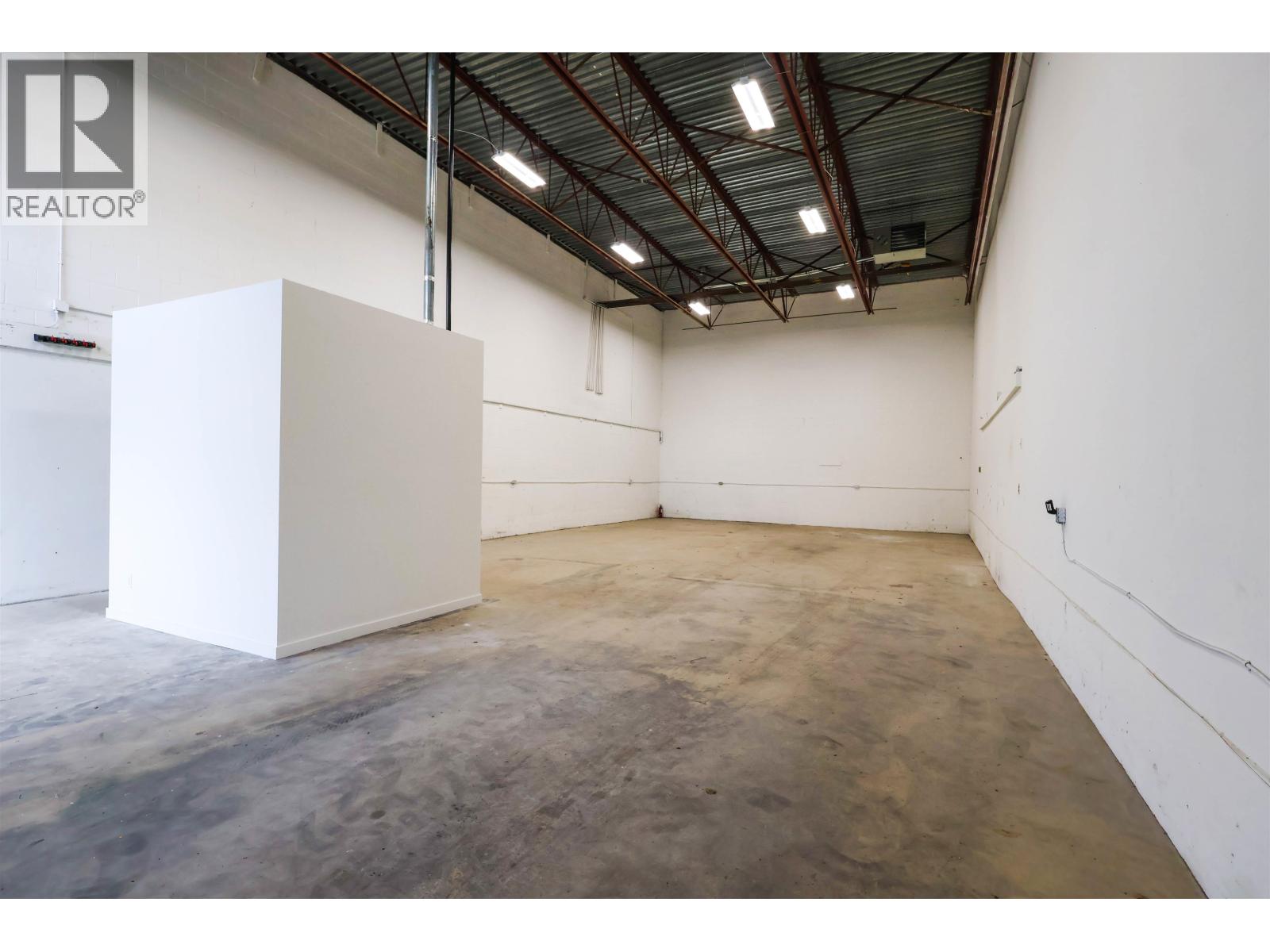 102 4713 Byrne Road, Burnaby, British Columbia  V5J 3H6 - Photo 3 - C8072213