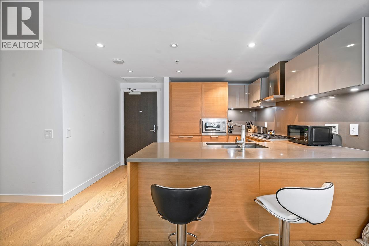 212 7128 Adera Street, Vancouver, British Columbia  V6P 0H6 - Photo 4 - R3048077
