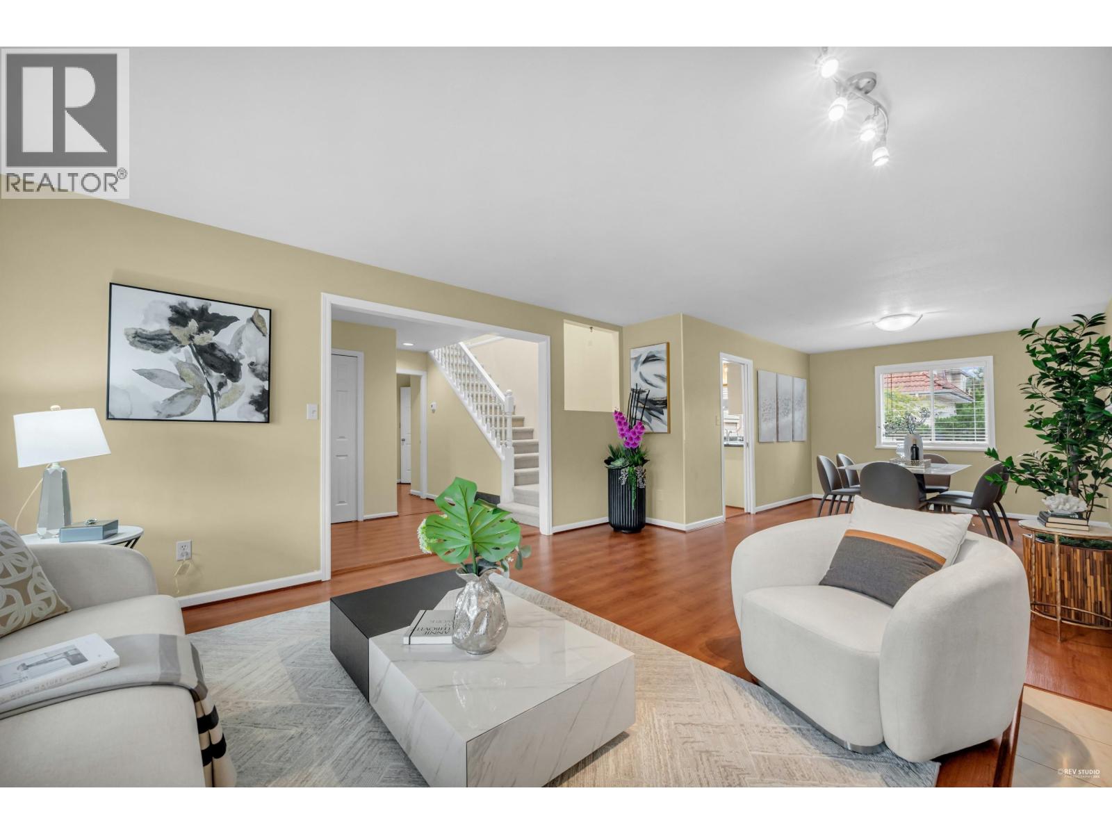 1830 Walnut Crescent, Coquitlam, British Columbia  V3J 7T5 - Photo 6 - R3048029