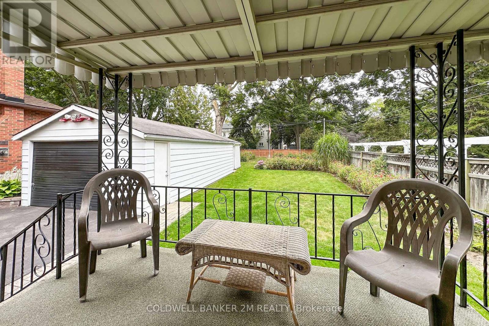 114 Lauder Road, Oshawa, Ontario L1G 2H6 - Photo 10 - E12404112