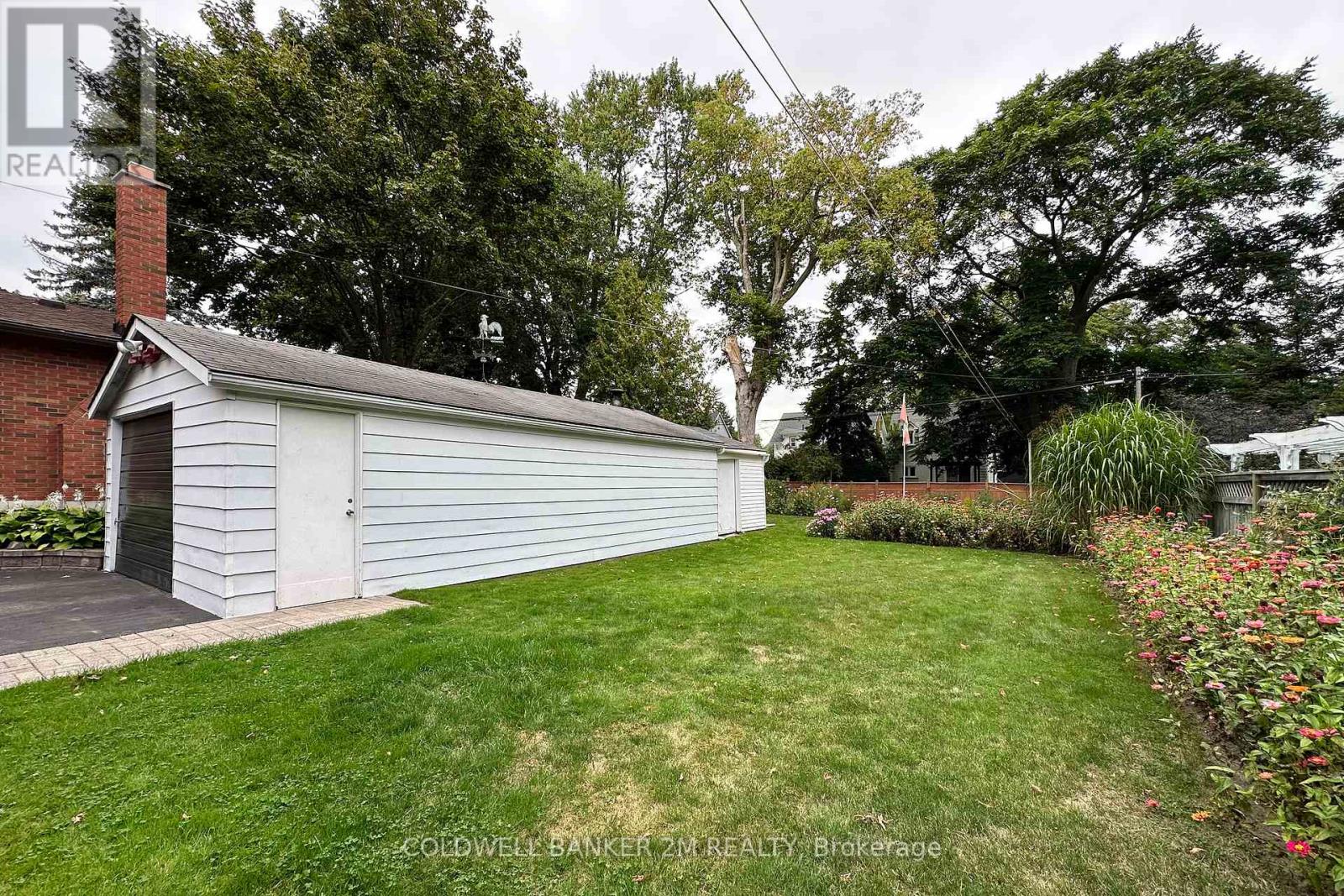 114 Lauder Road, Oshawa, Ontario  L1G 2H6 - Photo 16 - E12404112