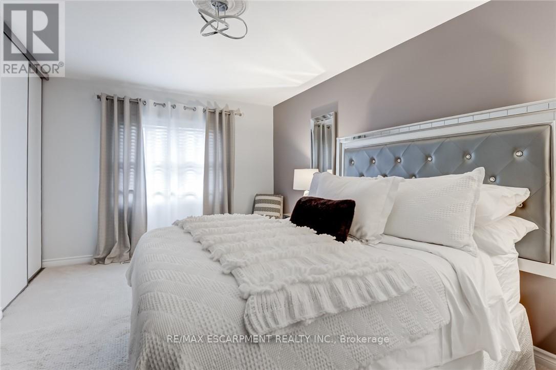 48 - 2825 Gananoque Drive, Mississauga, Ontario  L5N 1V6 - Photo 19 - W12405335