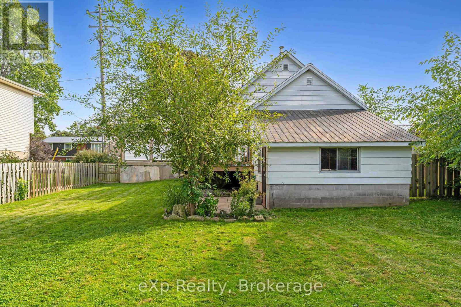 396 Mary Street, South Bruce Peninsula, Ontario  N0H 2T0 - Photo 40 - X12405365