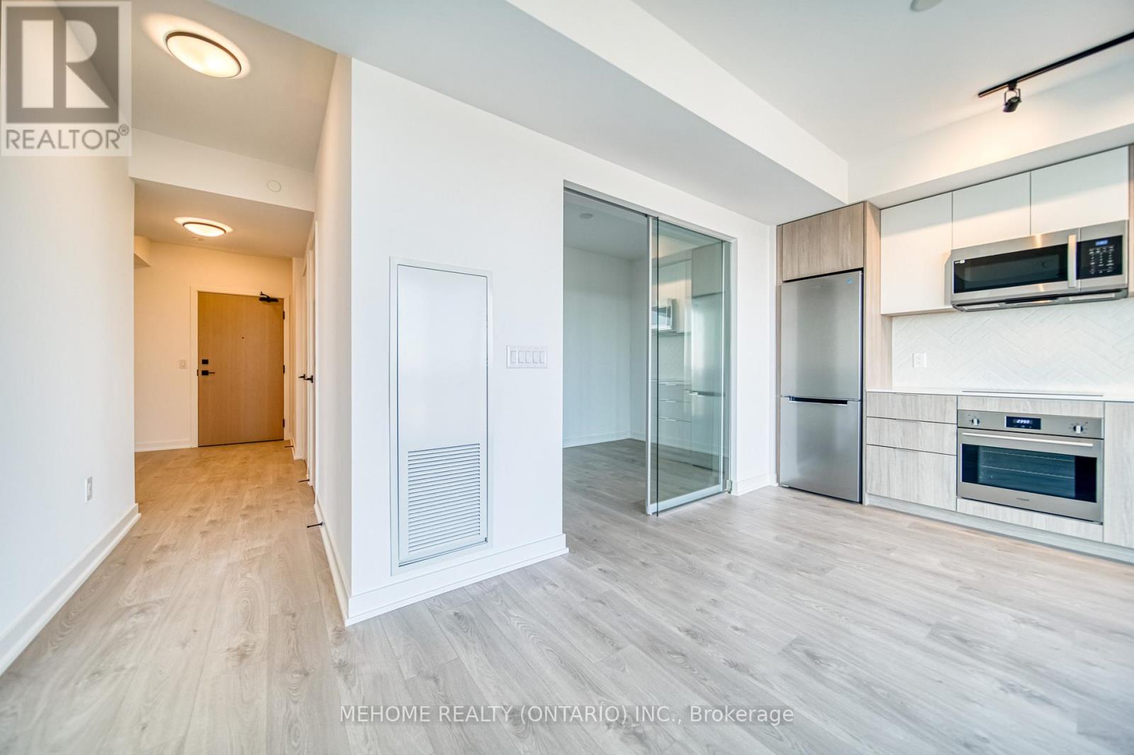 1707 - 36 Zorra Street, Toronto, Ontario  M9Z 4Z7 - Photo 7 - W12343263