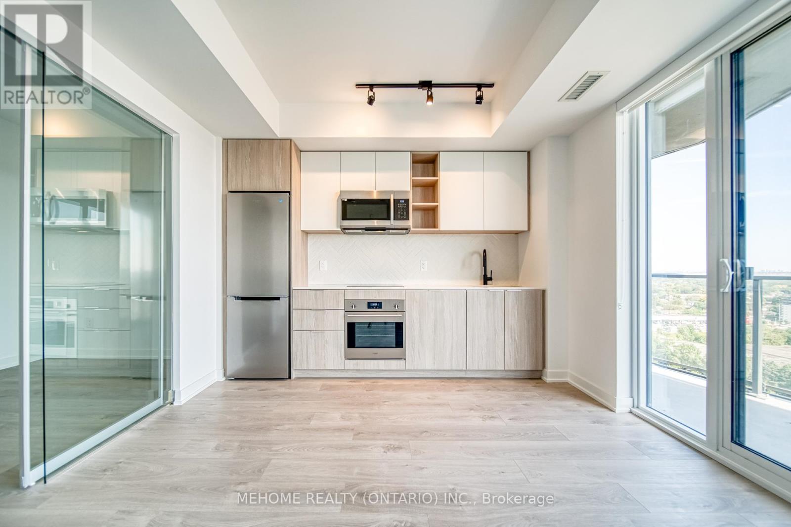 1707 - 36 Zorra Street, Toronto, Ontario  M9Z 4Z7 - Photo 5 - W12343263