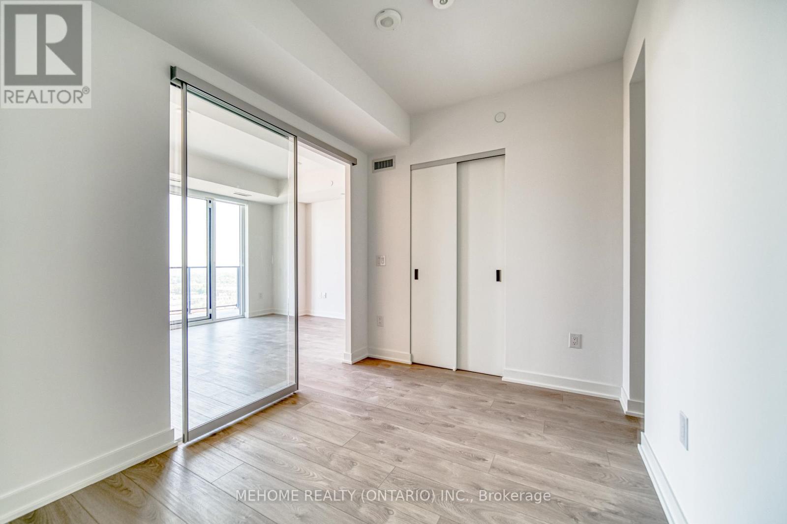 1707 - 36 Zorra Street, Toronto, Ontario  M9Z 4Z7 - Photo 10 - W12343263