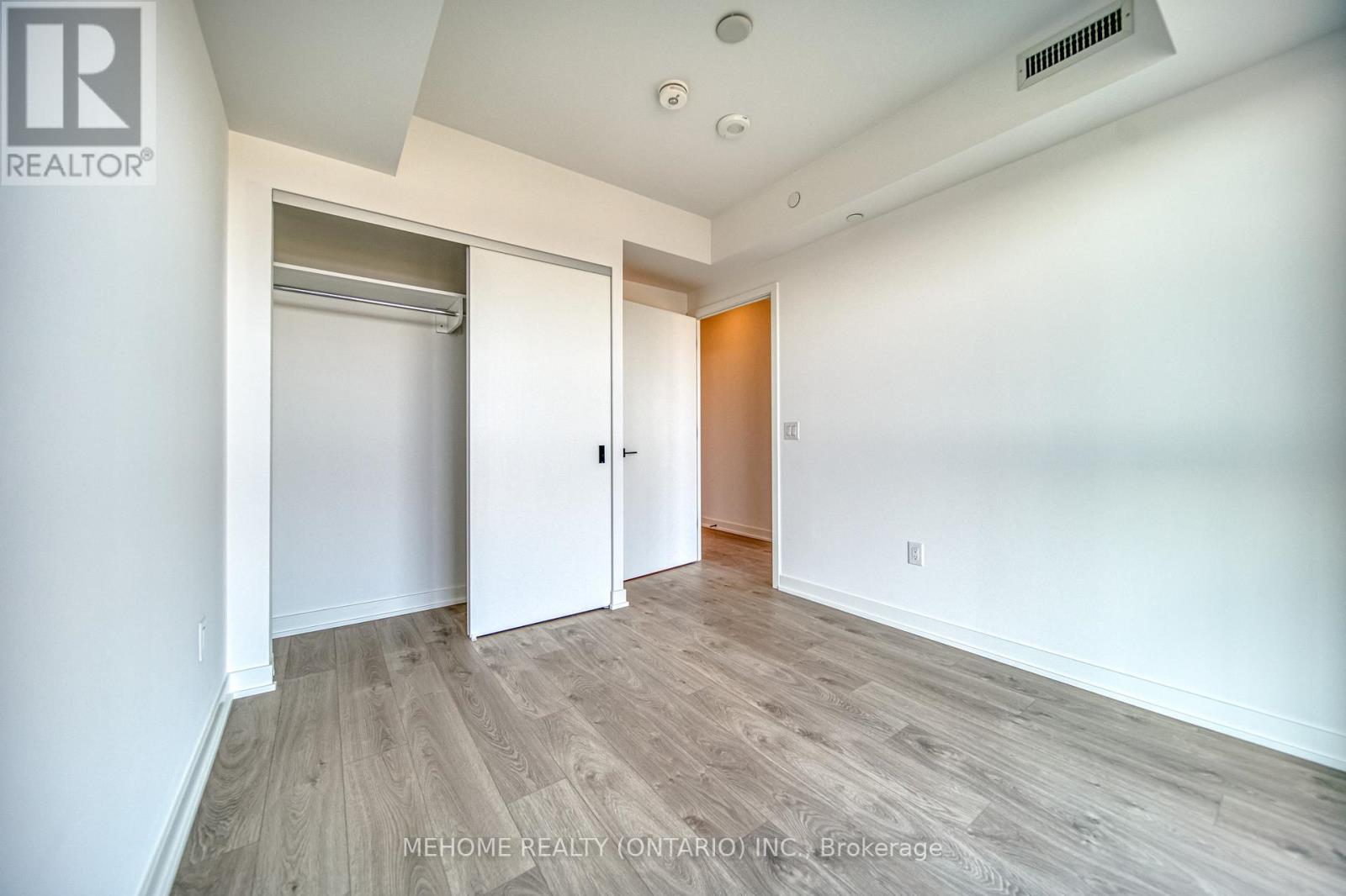 1707 - 36 Zorra Street, Toronto, Ontario  M9Z 4Z7 - Photo 13 - W12343263