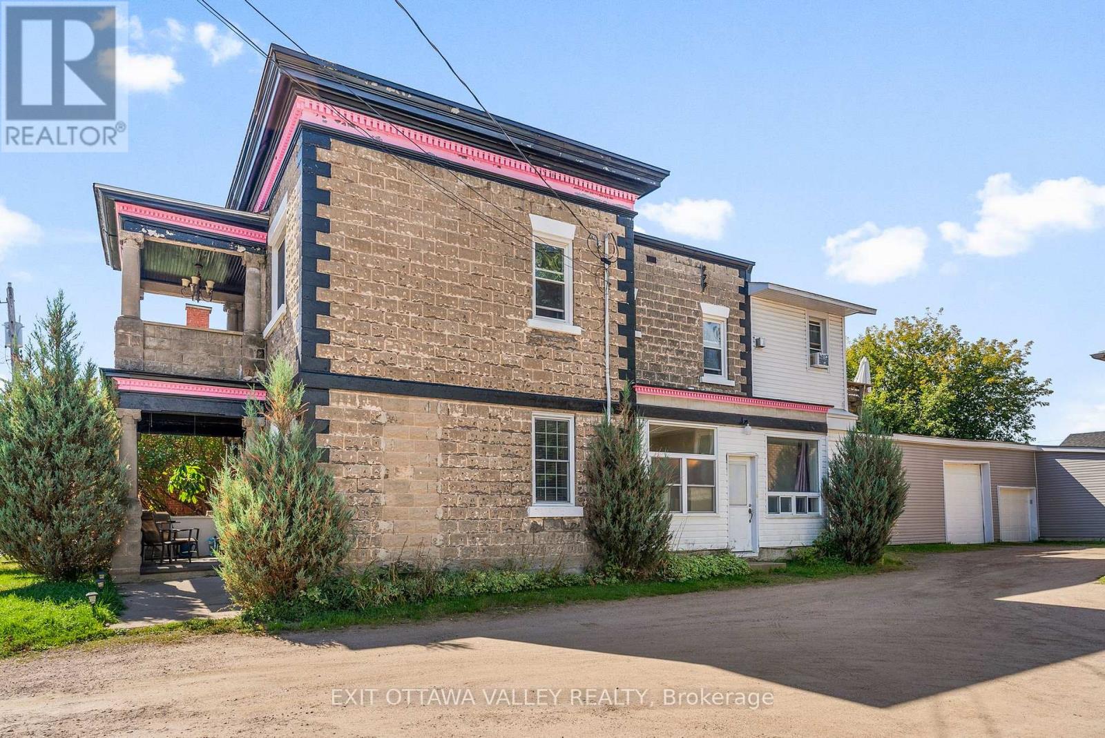 310 Murray Street, Pembroke, Ontario  K8A 4N9 - Photo 21 - X12405355
