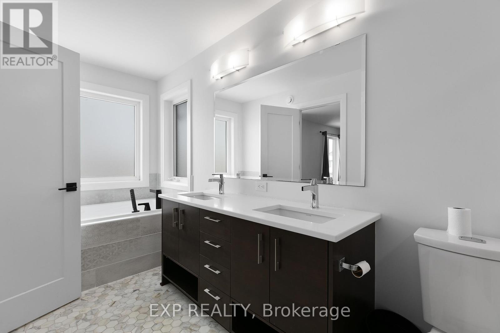 314 Cranesbill Road, Ottawa, Ontario  K2V 0L7 - Photo 23 - X12405383