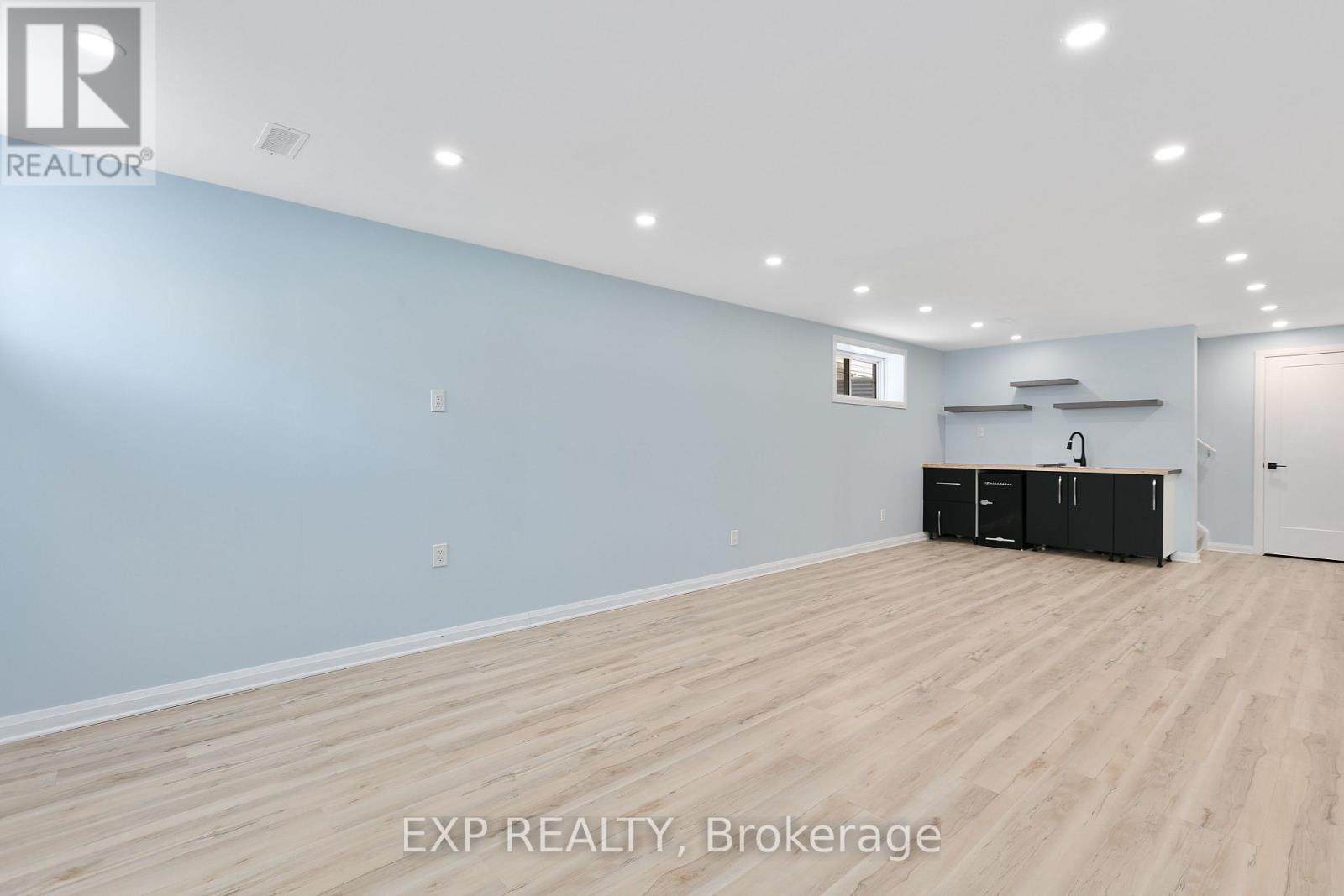 314 Cranesbill Road, Ottawa, Ontario  K2V 0L7 - Photo 34 - X12405383