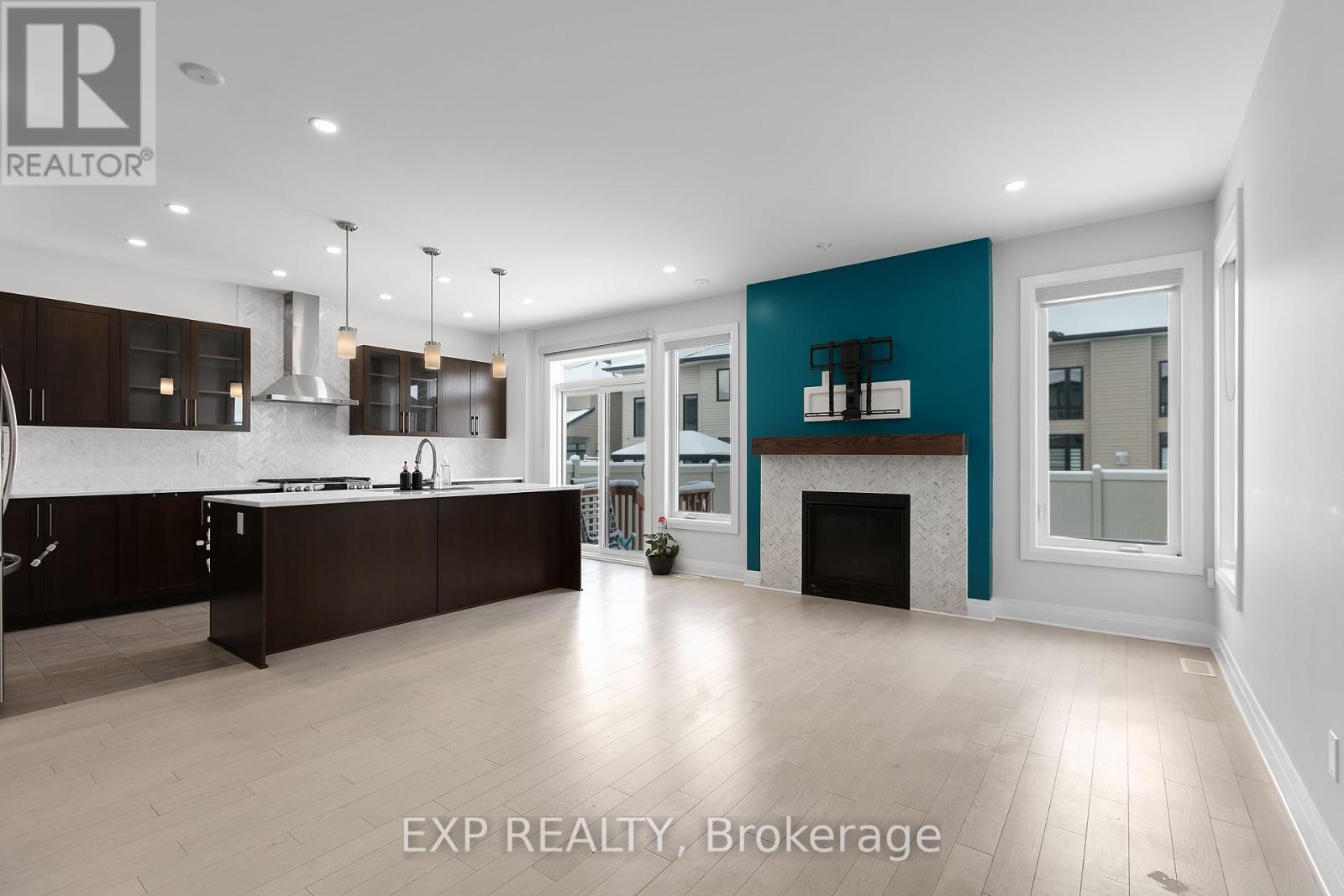 314 Cranesbill Road, Ottawa, Ontario  K2V 0L7 - Photo 6 - X12405383