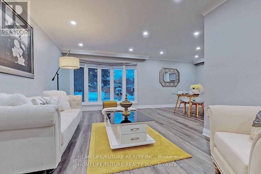 28 Skyridge Road, Toronto (Morningside), Ontario  M1E 4P1 - Photo 2 - E12405371