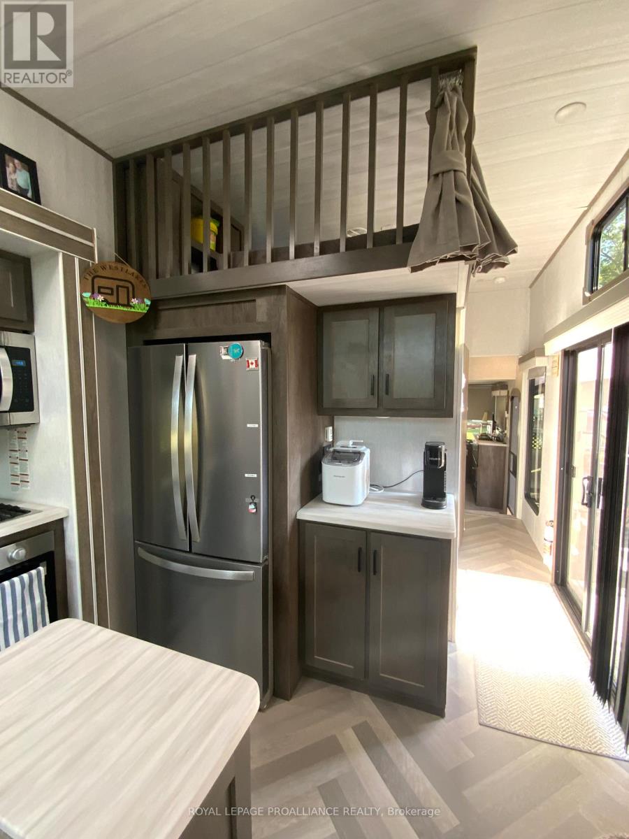 9 Island Park, Stirling-Rawdon, Ontario  K0K 2C0 - Photo 5 - X12405283