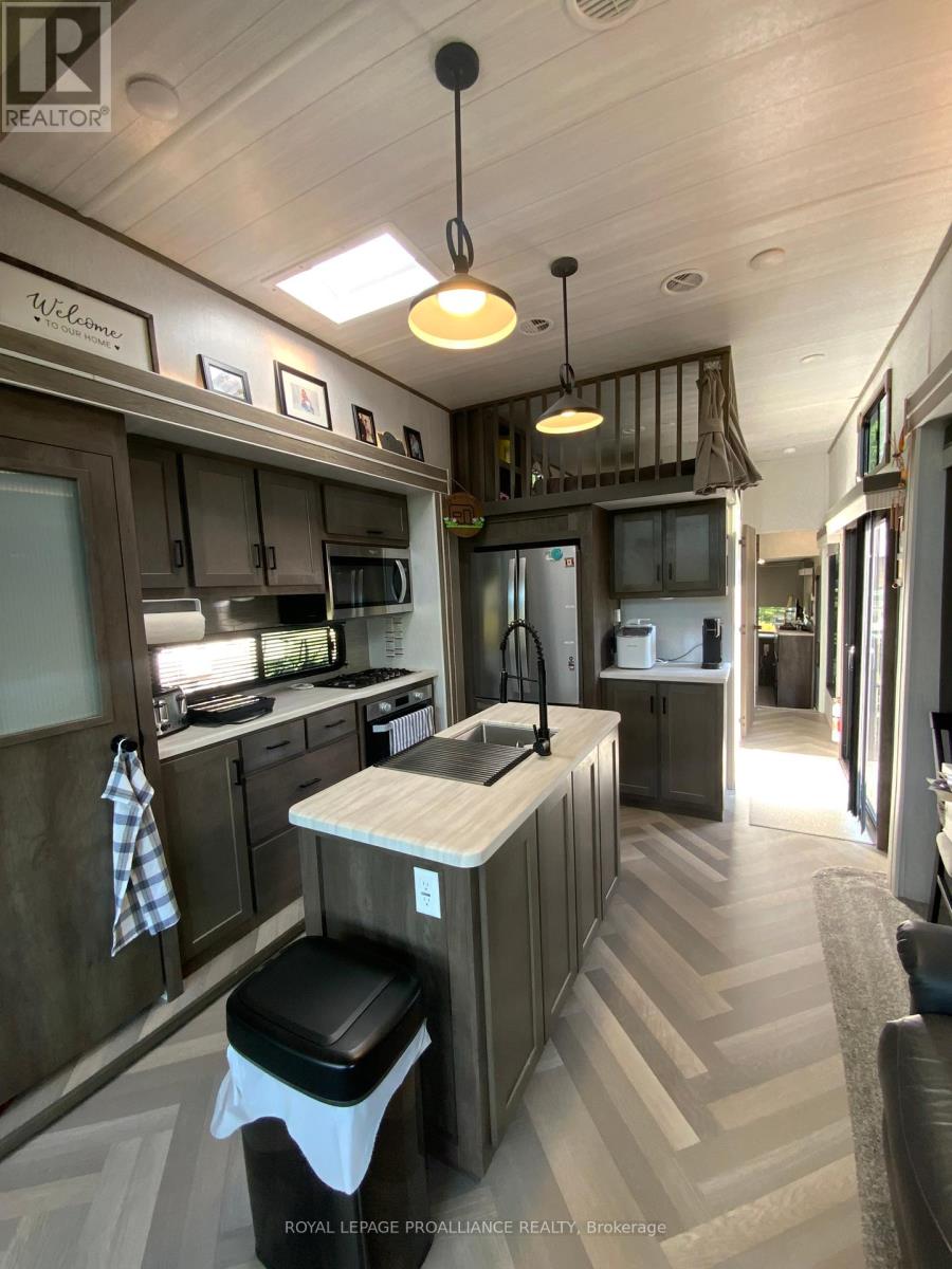 9 Island Park, Stirling-Rawdon, Ontario  K0K 2C0 - Photo 7 - X12405283